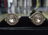 ABOTOADURA COM STRASS 2